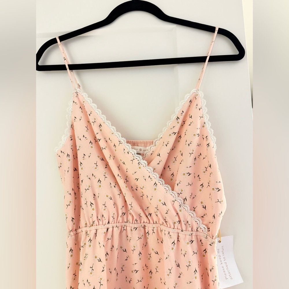 Backyard Roses Chelsea Dress NWT Size Small - Picture 6 of 9